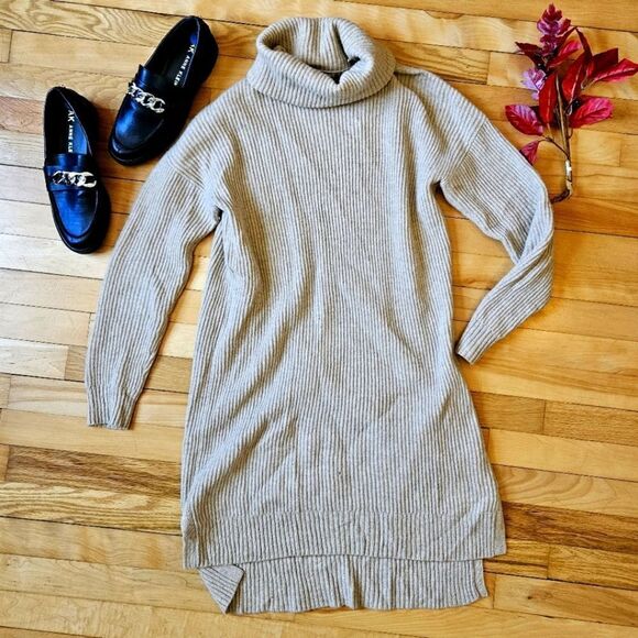 Madewell Thick Cream Turtleneck Sweater Dress - Picture 1 of 10
